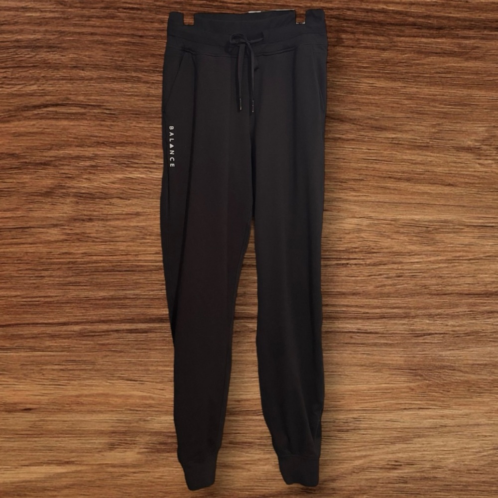 Balance Athletica Joggers Small